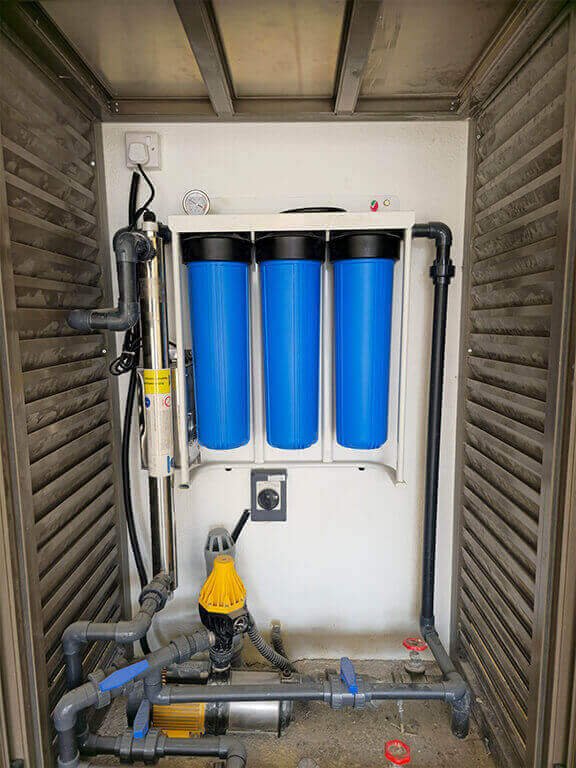 Three-Stage-Jumbo-Filter-12-GPM-Ultraviolet-Sterilizer-UV-03